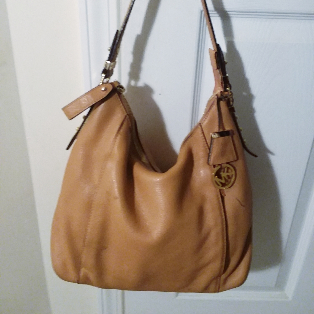 Michael kors hobo